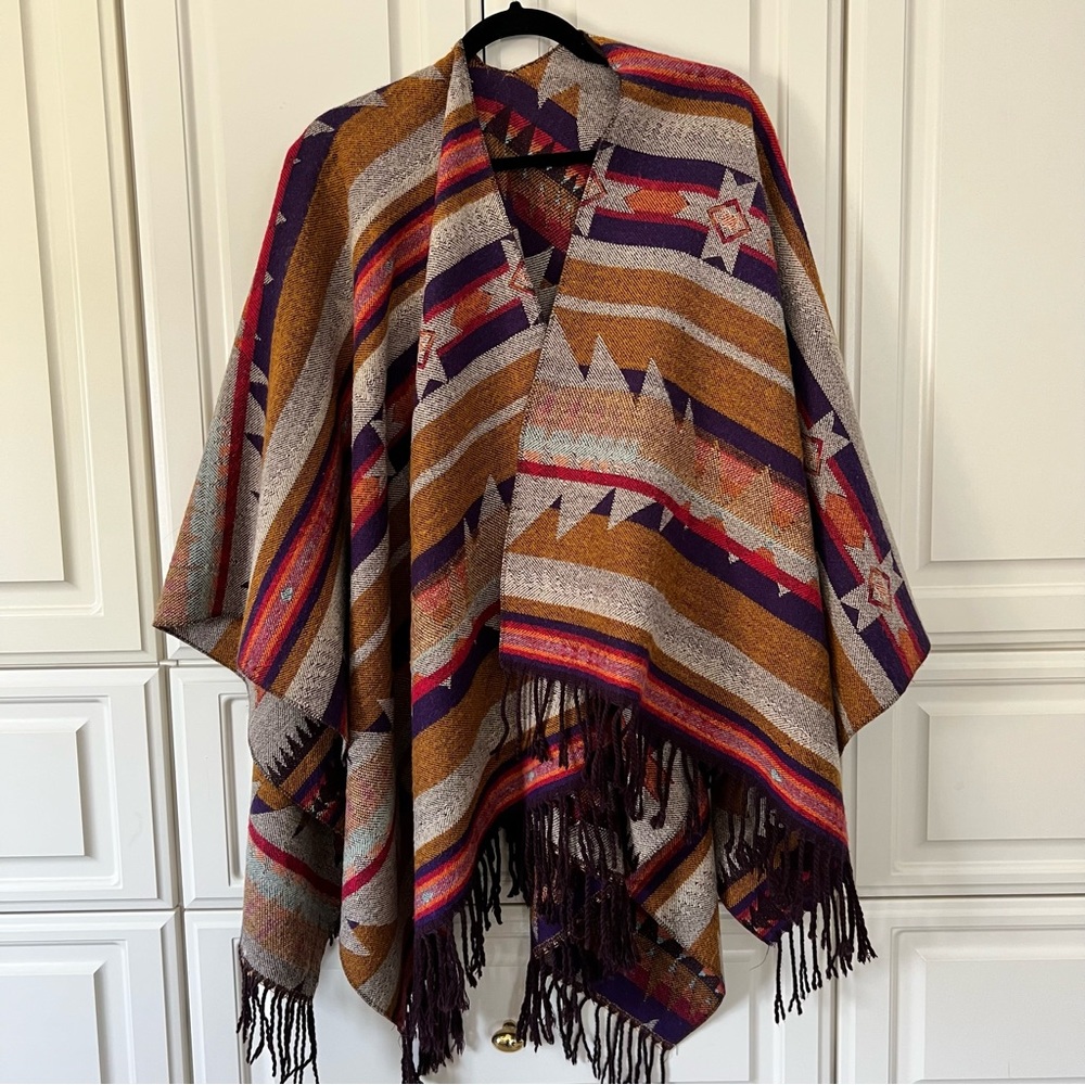 H&M tribal poncho / wrap